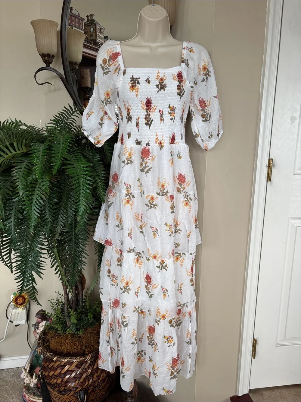 J. Gee White Boho Floral Tiered Maxi Dress Smocked Bodice Ruffle Puff Sleeves - Picture 15 of 15